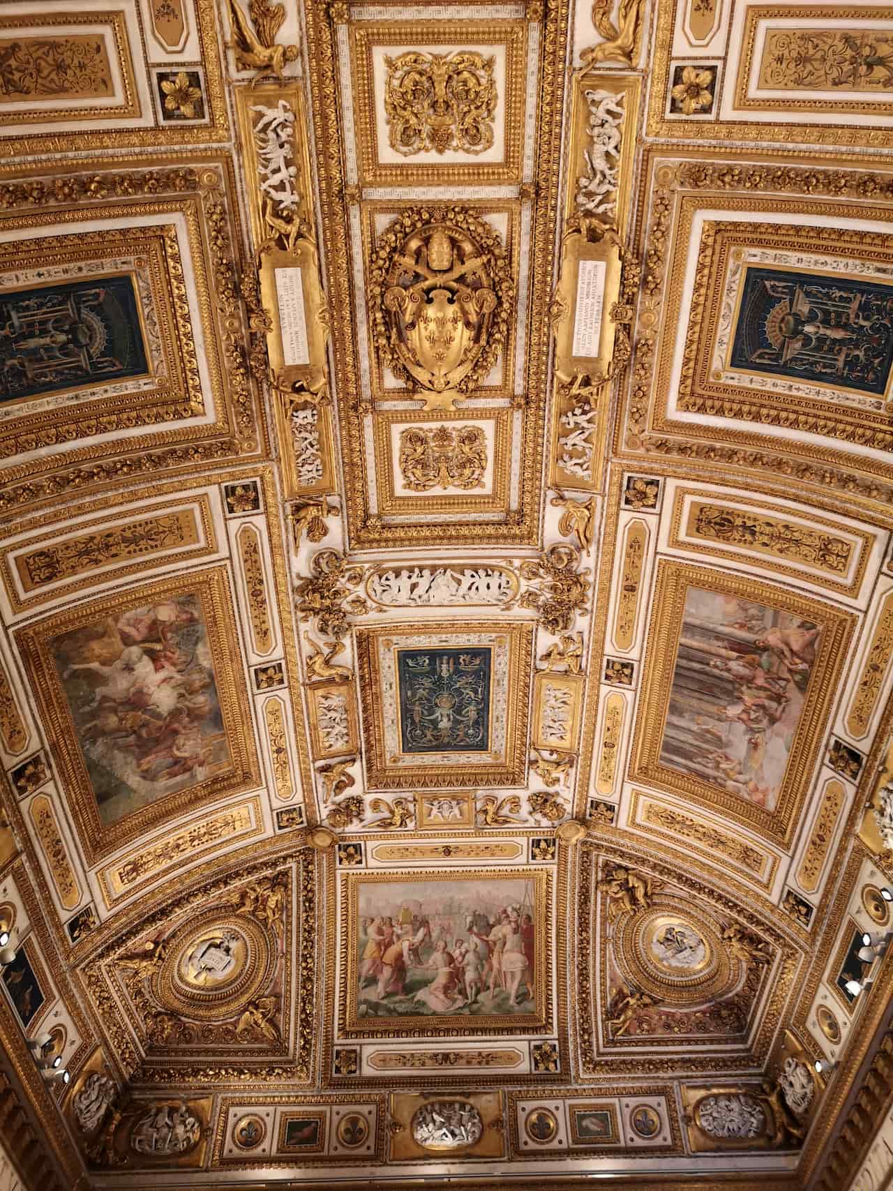 pauline hall ceiling